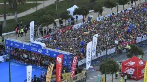 El ganador del Maratón de Sevilla estaba haciendo un "sinpa"